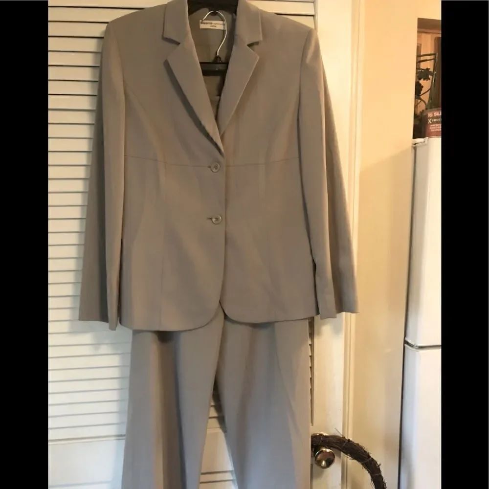Valerie Separates Two piece pants suit by Valerie separates